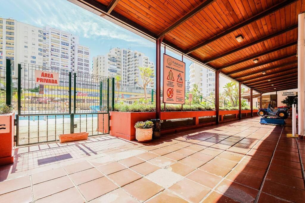 T2 With Pool, 300M From The Beach بورتيماو المظهر الخارجي الصورة